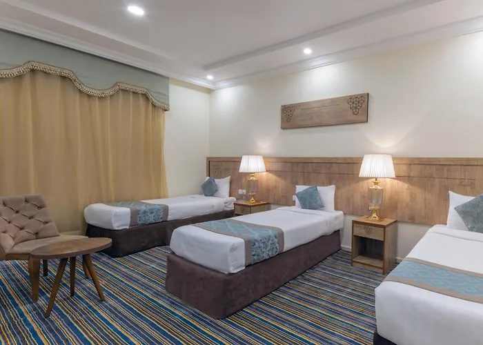 Snood Al Dana Hotel